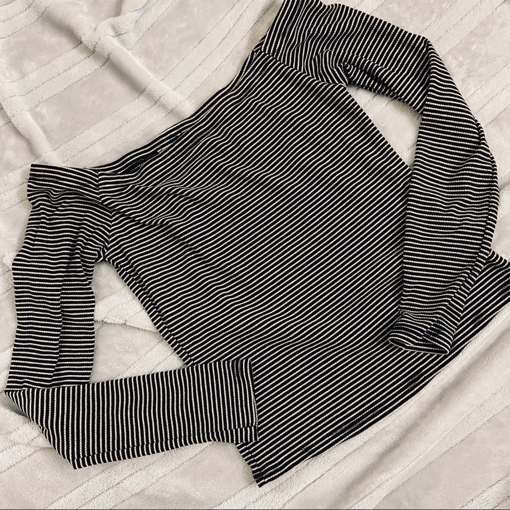 Striped Off the Shoulder